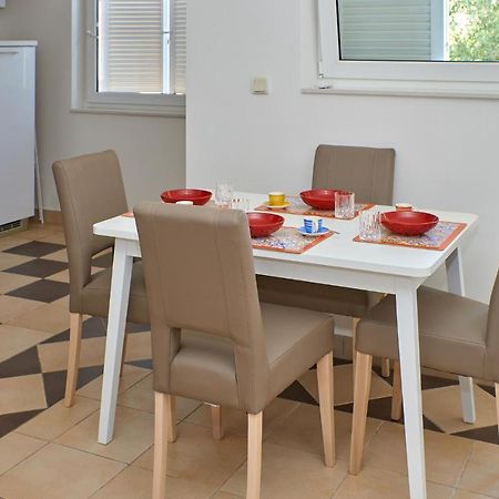 Cittanova Boutique Apartment Con Piscina Novigrad Istria Exterior foto