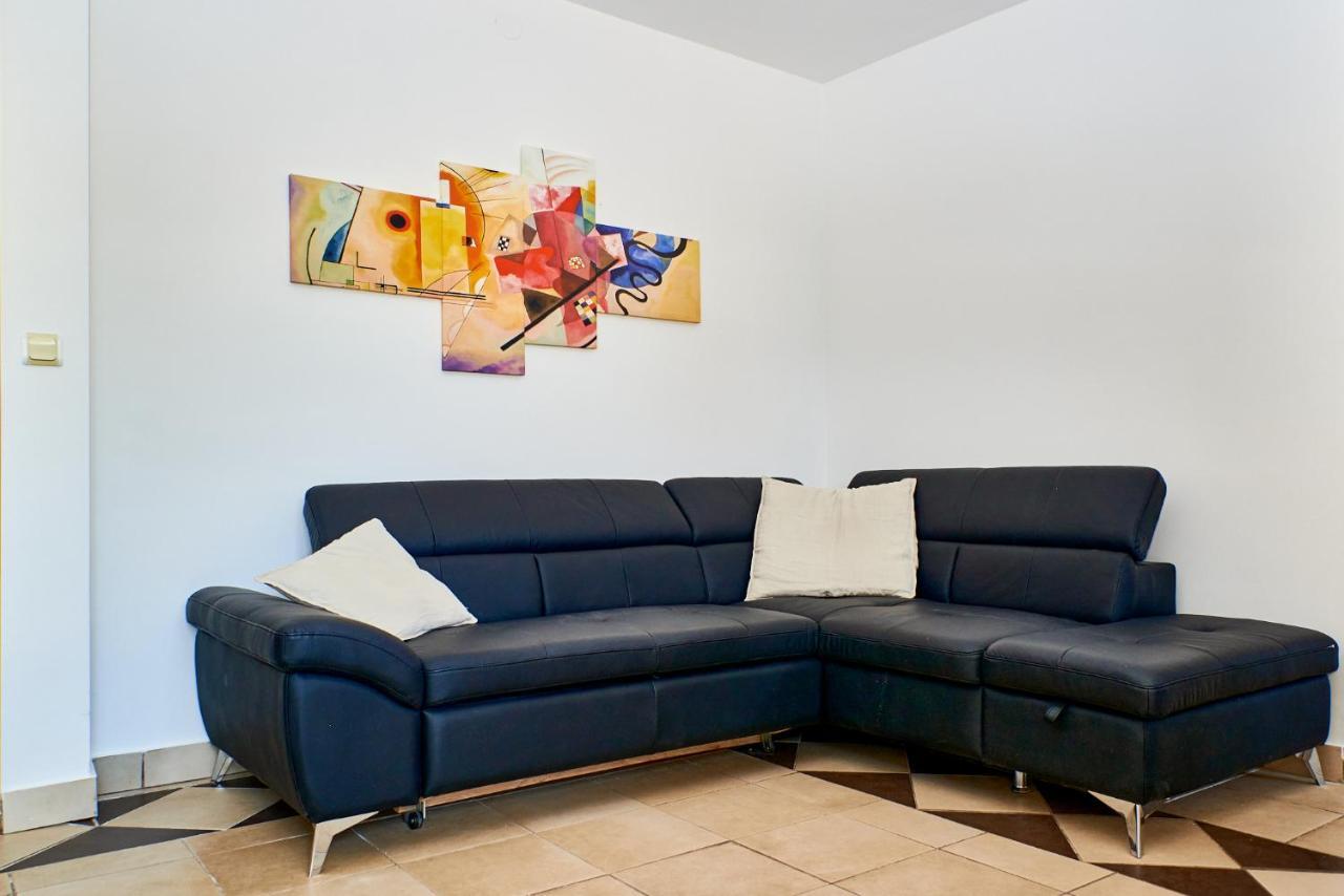 Cittanova Boutique Apartment Con Piscina Novigrad Istria Exterior foto