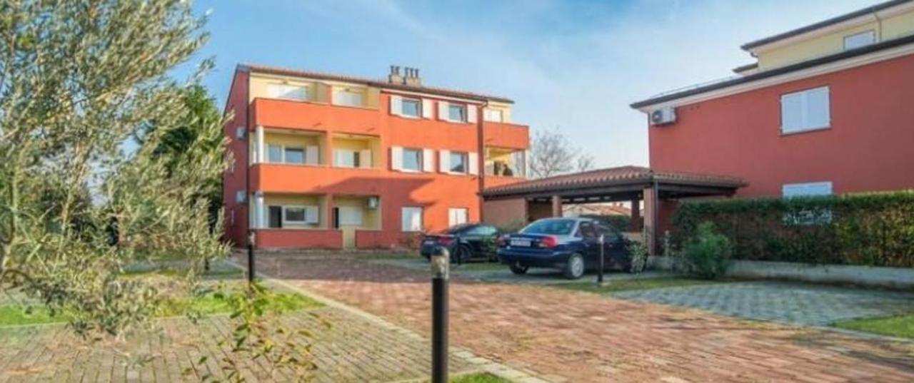 Cittanova Boutique Apartment Con Piscina Novigrad Istria Exterior foto