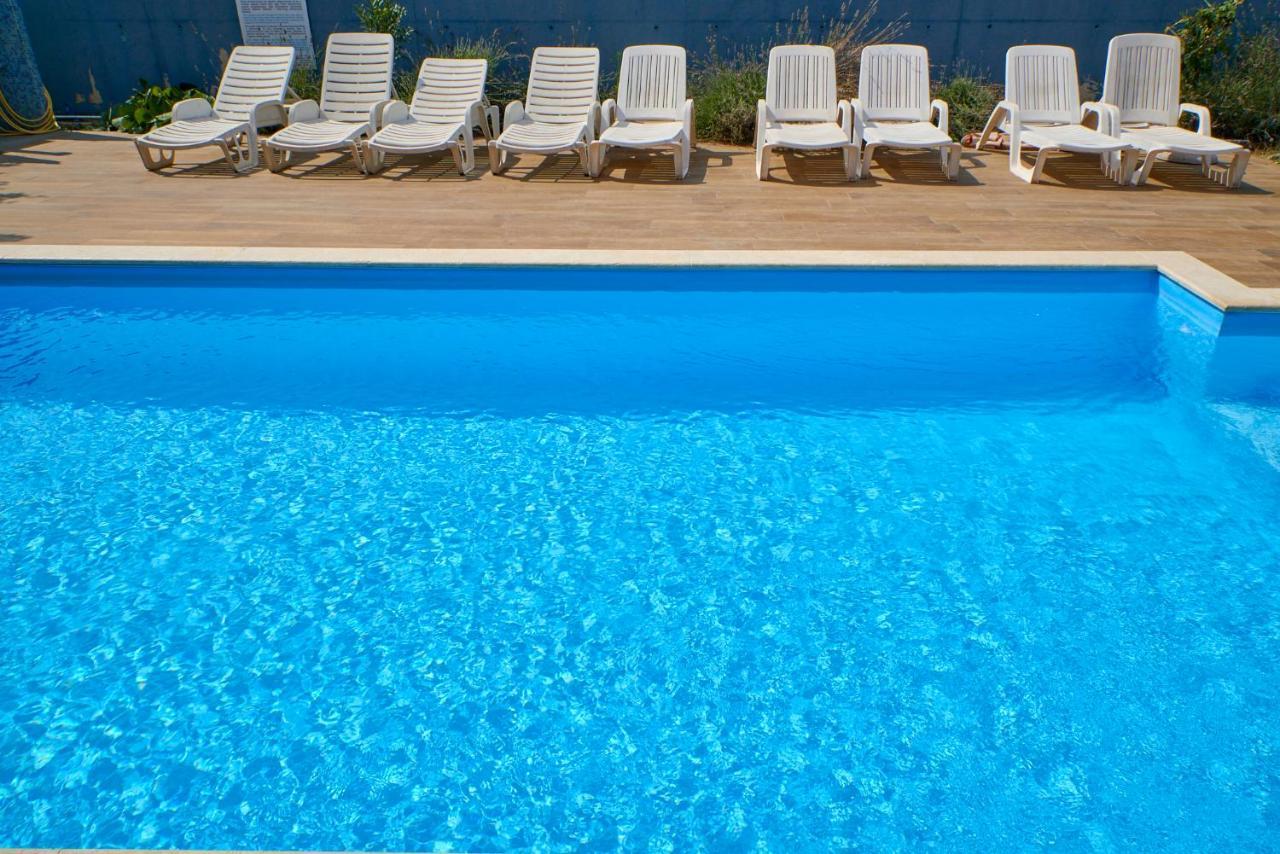 Cittanova Boutique Apartment Con Piscina Novigrad Istria Exterior foto